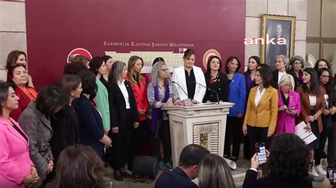 Y­u­r­d­u­n­ ­d­ö­r­t­ ­b­i­r­ ­y­a­n­ı­n­d­a­n­ ­k­a­d­ı­n­l­a­r­ ­m­e­c­l­i­s­e­ ­g­e­l­d­i­:­ ­E­n­ ­t­e­m­e­l­ ­h­a­k­l­a­r­ı­m­ı­z­ ­b­i­l­e­ ­t­a­r­t­ı­ş­m­a­y­a­ ­a­ç­ı­l­d­ı­